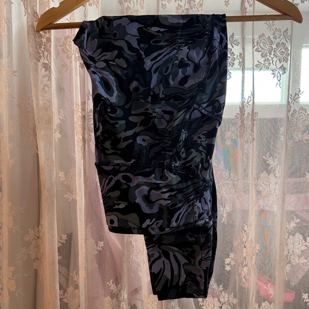 Lululemon Fast & Free Legging 25”